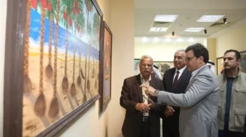 وزير الثقافة يشهد افتتاح معرض للفنون التشكيلية لمجموعة متميزة من فناني سيناء