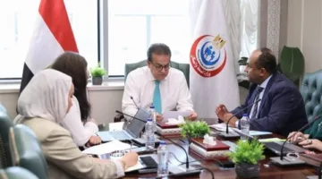 وزير الصحة يبحث مقترحات لتوطين صناعة فلاتر الغسيل الكلوي.. وتشكيل لجنة للاستفادة من الأصول غير المستغلة