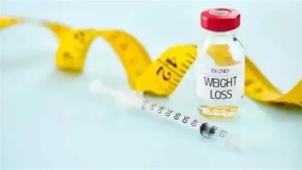 وسط أزمة نقص الأدوية.. قاض أمريكي يرفض استمرار تصنيع نسخ مركبة من دواء أوزيمبيك وسط أزمة نقص الأدوية.. قاض أمريكي يرفض استمرار تصنيع نسخ مركبة من دواء أوزيمبيك