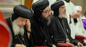 وفد كنسي للتعزية في بابا الڤاتيكان بالقاهرة