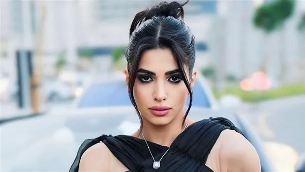 البلوجر أمل سمير تثير الجدل بافتتاح قناة لتعليم مجال التداول.. ومستشار قانوني: لا بد من الخضوع للرقابة المالية البلوجر أمل سمير تثير الجدل بافتتاح قناة لتعليم مجال التداول.. ومستشار قانوني: لا بد من الخضوع للرقابة المالية