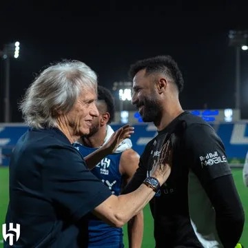 بعد توديع اللاعبين.. أرقام وإنجازات تاريخية تزين هيمنة خيسوس مع الهلال