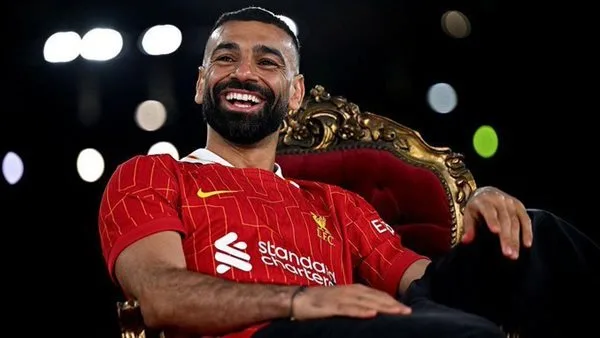 بعد خروج برشلونة من دوري الأبطال.. محمد صلاح يعود إلى سباق الكرة الذهبية