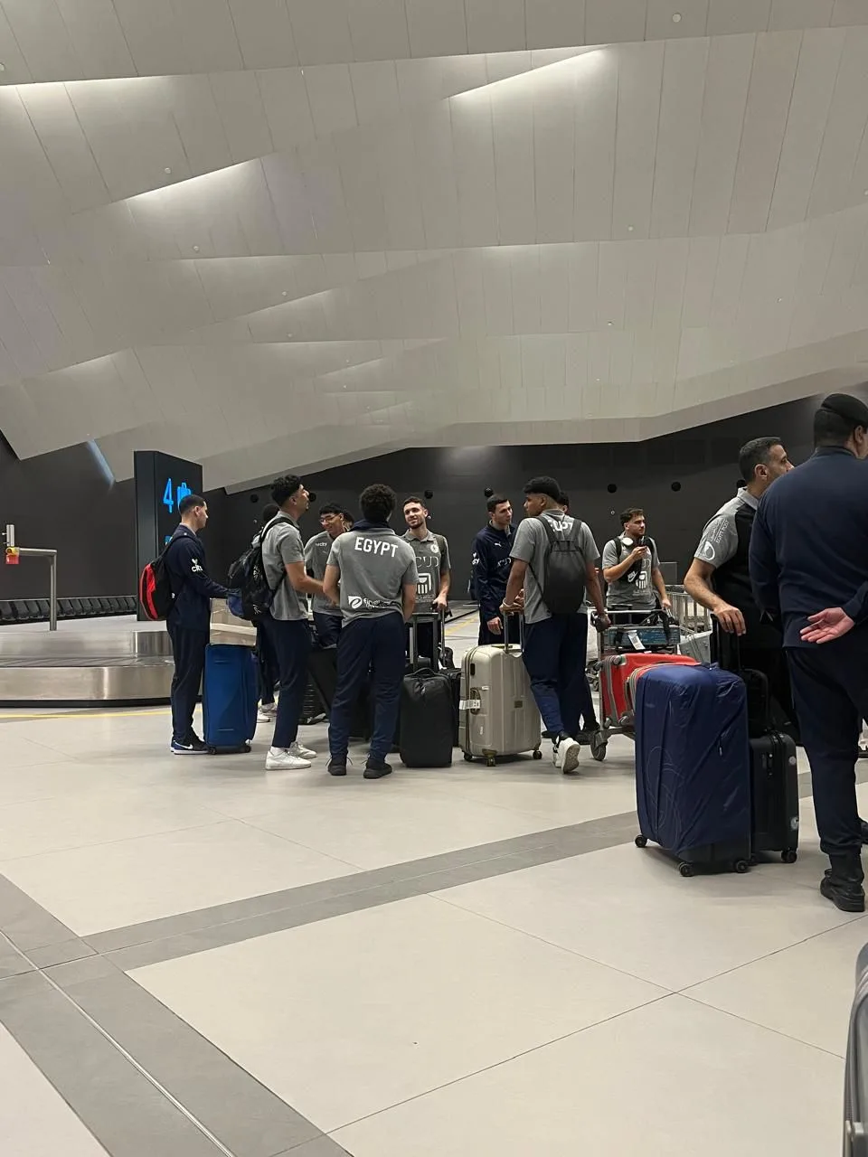 بعثة شباب اليد تصل إلى الكويت للمشاركة في كأس العرب