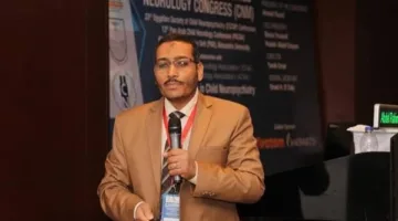 طبيب بمستشفى سوهاج الجامعي ينقذ حياة ابنة الكاتب الصحفي أحمد أبو رية