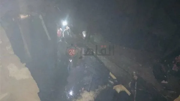 شهامة الصعايدة.. الأهالي يشاركون قوات الحماية المدنية في السيطرة على حريق كنيسة مارجرجس بقنا