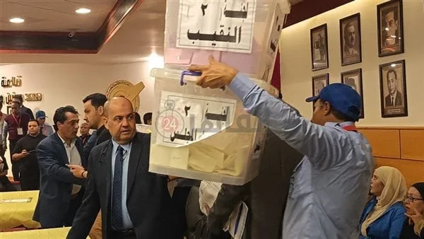 بدء فرز صناديق المرشحين على مقعد نقيب الصحفيين