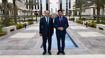 وزير الرياضة يكرم رئيس الاتحاد الدولي للسلاح: دعم مستمر للكوادر المصرية وتعزيز التعاون الدولي