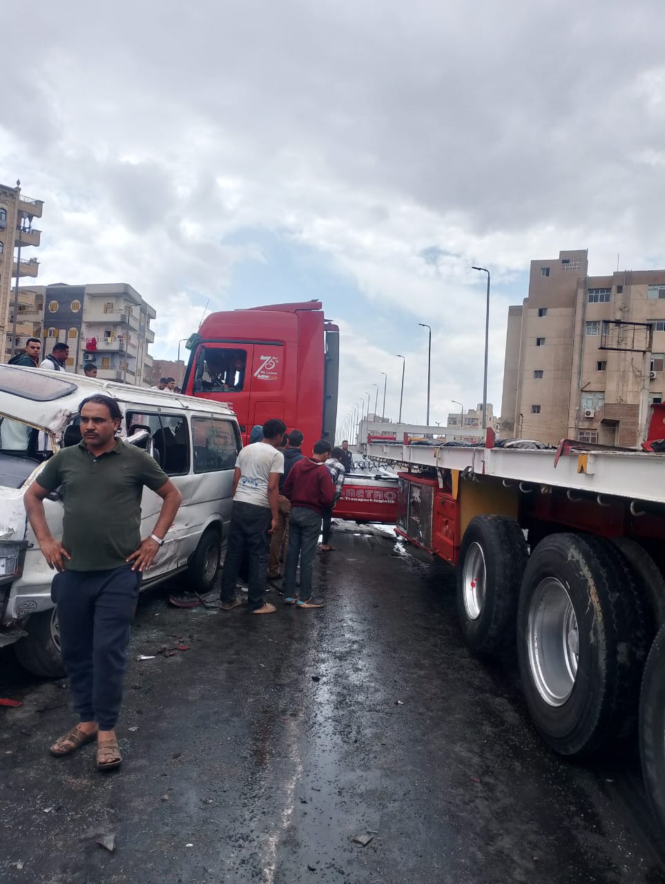 حادث تصادم على كوبري بركة السبع بالمنوفية 