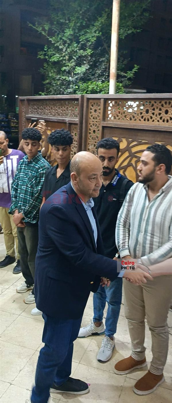 عمرو أديب في عزار حماة السبكي