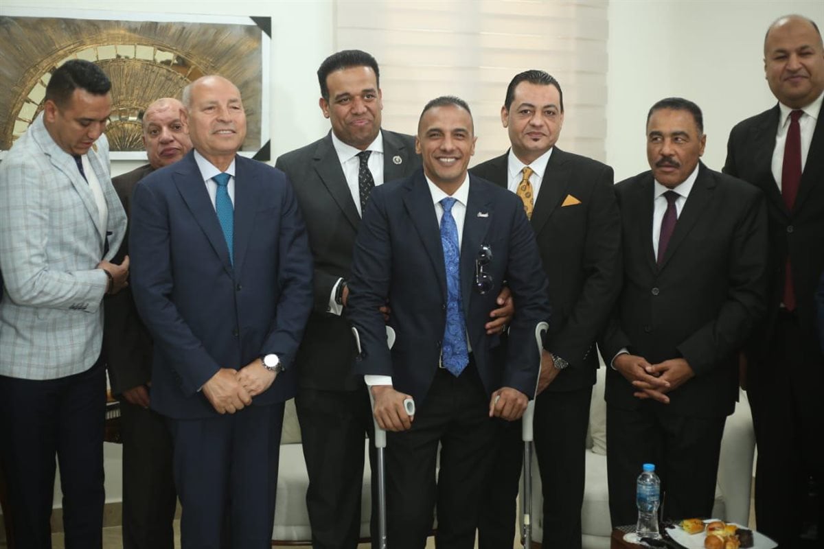 منح محمد كمال زمالة كلية الدفاع الوطني عن رسالة دور الإعلام في مواجهة الفكر المتطرف