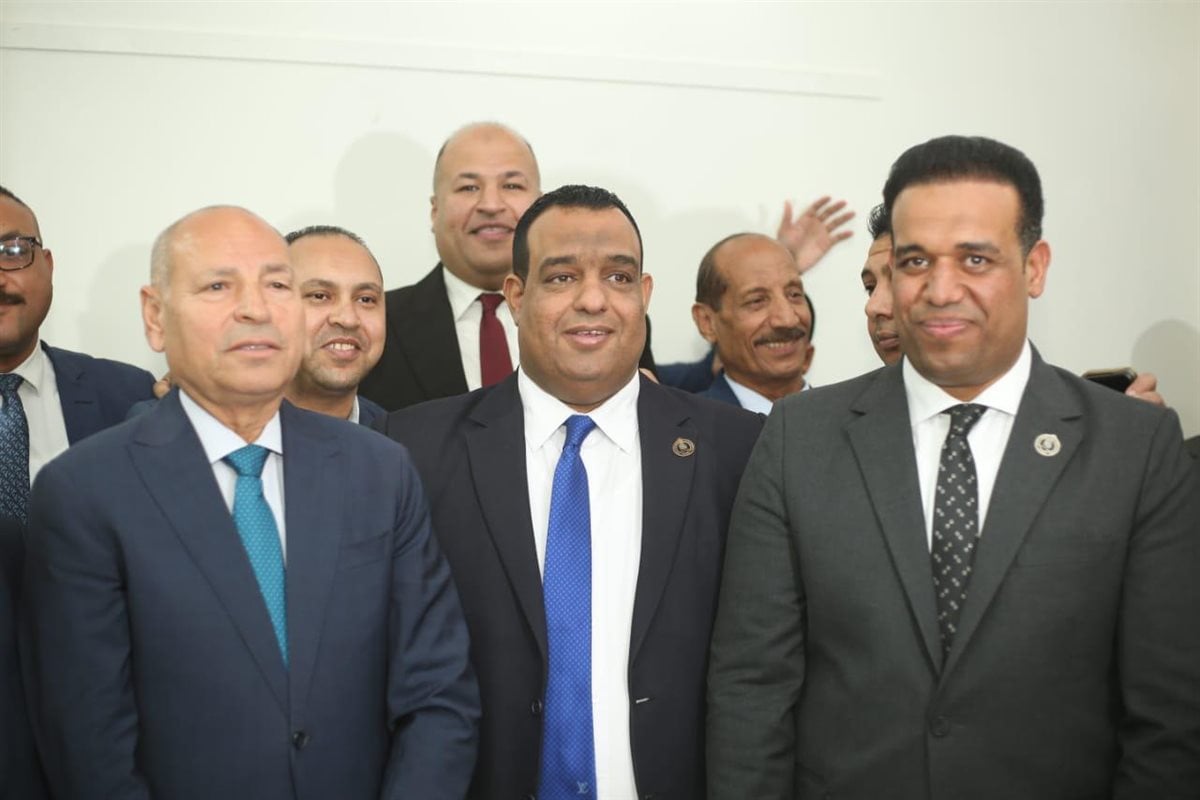 منح محمد كمال زمالة كلية الدفاع الوطني عن رسالة دور الإعلام في مواجهة الفكر المتطرف