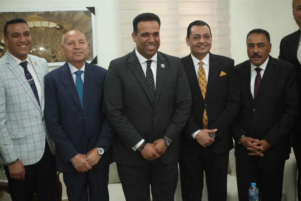 منح محمد كمال زمالة كلية الدفاع الوطني عن رسالة دور الإعلام في مواجهة الفكر المتطرف