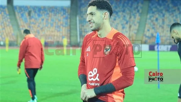 حقيقة مفاوضات فالنسيا الإسباني لضم مصطفى شوبير