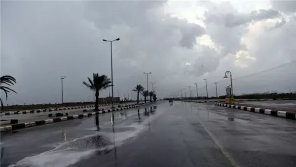 الطقس اليوم في السعودية.. تحذيرات متجددة من السيول والعواصف الطقس اليوم في السعودية.. تحذيرات متجددة من السيول والعواصف