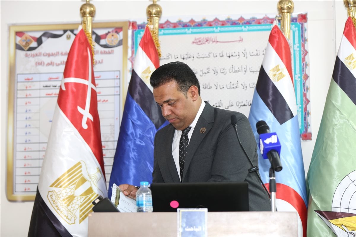 منح محمد كمال زمالة كلية الدفاع الوطني عن رسالة دور الإعلام في مواجهة الفكر المتطرف