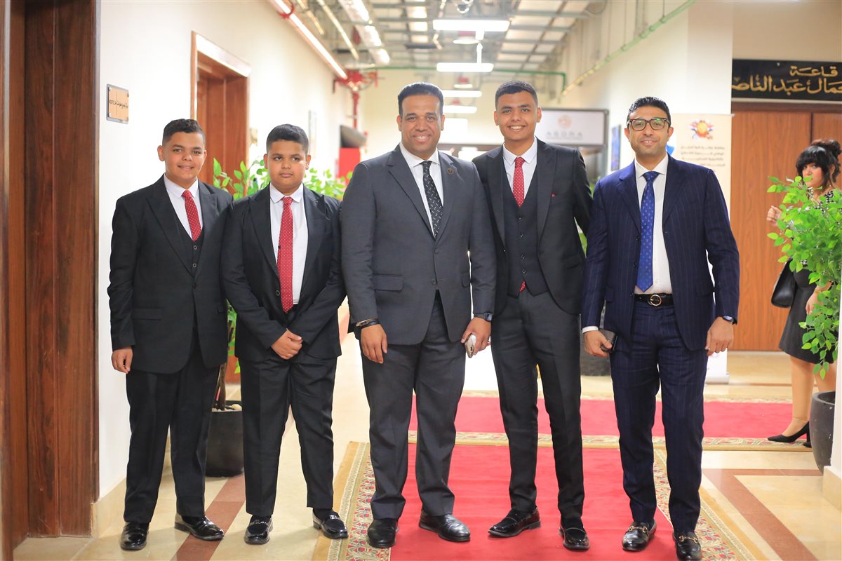 منح محمد كمال زمالة كلية الدفاع الوطني عن رسالة دور الإعلام في مواجهة الفكر المتطرف