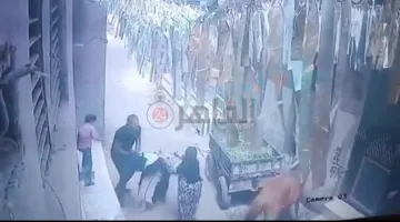 ضربها بالحزام بسبب الميراث.. ضبط المتهم بالاعتداء على شقيقته وسحلها في الشارع بطنطا