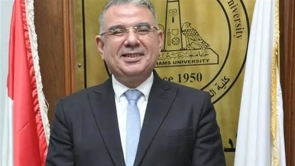 بعد تعيين عميد جديد.. تجارة عين شمس تحذر من الصفحات الوهمية على فيس بوك