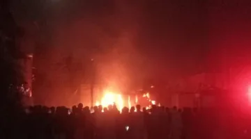 انتداب الأدلة الجنائية لمعاينة حريق مخزن فراشة وأدوات كهربائية في سوهاج