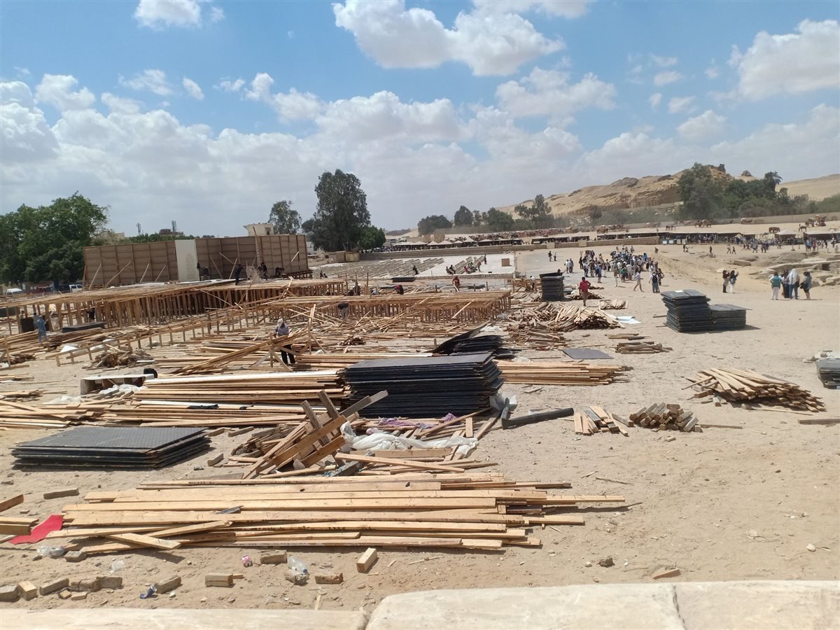  مسارح خشبية بمنطقة أهرامات الجيزة