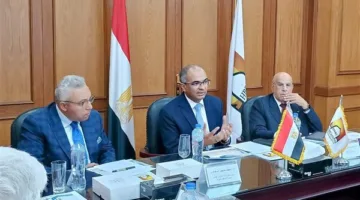 نائب وزير الإسكان يعقد اجتماعا موسعا مع اللجنة التنسيقية العليا لتحديث منظومة أكواد مياه الشرب والصرف الصحي