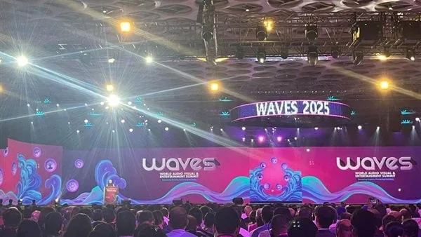 وزير الثقافة يصل مومباي للمشاركة في قمة WAVES العالمية بحضور 10 آلاف مبدع من 100 دولة
