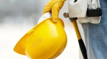 شركات إلحاق العمالة بالخارج تعترض على قانون العمل الجديد.. ما السبب؟| خاص