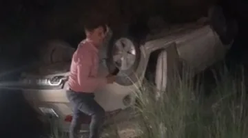 إصابة شابين إثر انقلاب سيارة ثلاجة داخل ترعة بقنا