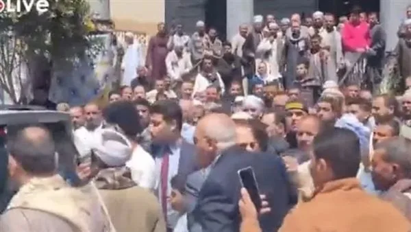 إصابة طالب في مشاجرة بسبب أسبقية الشراء من سوبر ماركت بسوهاج