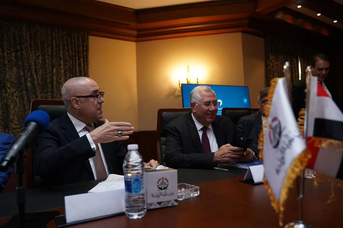 الجبهة الوطنية يطالب بإعادة النظر في القيمة الإيجارية وتأجيل الفترة الانتقالية بمشروع قانون الإيجار القديم