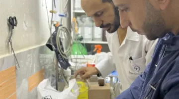 الصحفي الفلسطيني أنس الشريف: تفاجأت بابني بين المرضى خلال توثيقي معاناة الصغار المصابين بسوء التغذية