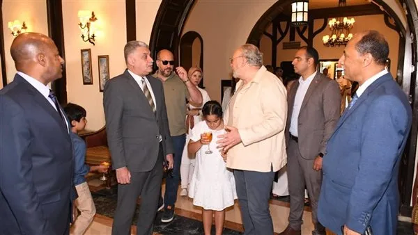 الملك أحمد فؤاد الثاني يزور محافظة الفيوم لمشاهدة معالمها السياحية| صور