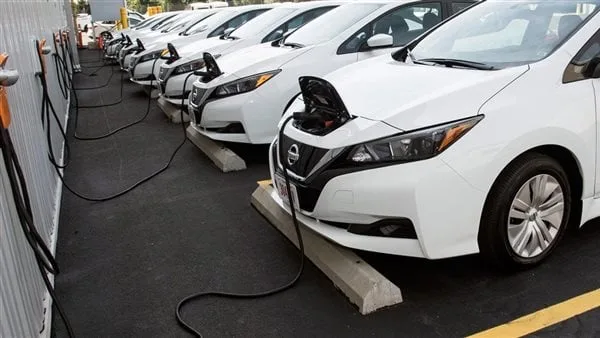 النواب الأمريكي يصوت على حظر خطة كاليفورنيا للسيارات الكهربائية لعام 2035