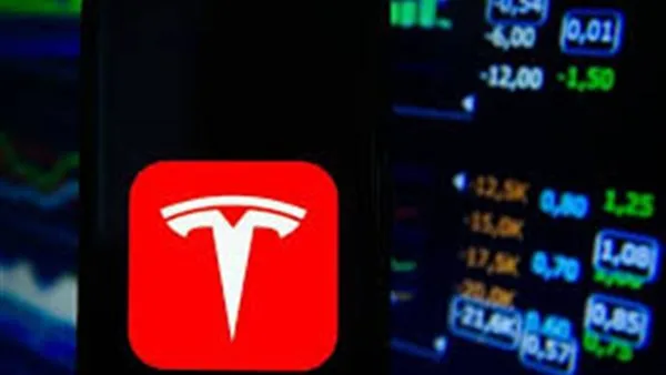 انخفاض مبيعات سيارات تسلا الكهربائية المصنعة في الصين بنسبة 6% خلال أبريل انخفاض مبيعات سيارات تسلا الكهربائية المصنعة في الصين بنسبة 6% خلال أبريل