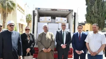 بالتعاون مع الأوقاف: محافظ الفيوم يشهد تسليم صكوك الإطعام والصدقات المقدمة للأسر الأولى بالرعاية