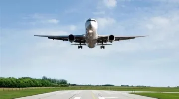 بسبب جهاز iPad.. هبوط اضطراري لطائرة أمريكية على متنها 461 راكبًا