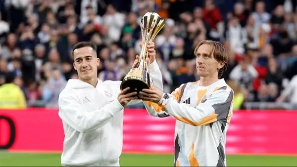 بسبب كأس العالم للأندية.. ريال مدريد يجدد عقد فاسكيز ومودريتش لمدة أسبوعين بسبب كأس العالم للأندية.. ريال مدريد يجدد عقد فاسكيز ومودريتش لمدة أسبوعين