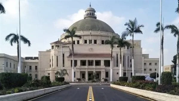 بعد تعديل الرسوم.. الأعلى للجامعات يكلف الجامعات بإرسال كشوف أعضاء هيئة التدريس الراغبين في مد الإعارة