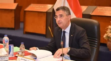 بعد نشر القاهرة 24 عن مزاعم بوجود بنزين مغشوش.. التموين: حملات رقابية على محطات الوقود وسحب عينات عشوائية