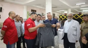 بنك الكساء المصري يطرح 50 ألف قطعة ملابس للأسر الأولى بالرعاية في الوادي الجديد