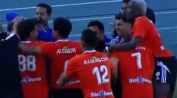 بيراميدز يسقط أمام فاركو بثلاثية بالدوري الممتاز.. ويمنح فرصة ذهبية لـ الأهلي