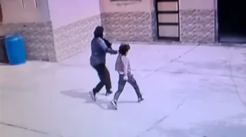 جرت ابني وسحلته ومش هسيب حقي.. أول تعليق من والد طالب مدرسة حدائق القبة بعد اعتداء مدرسته عليه لطلبه دخول الحمام