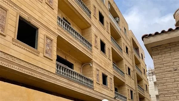 حكم قضائي بتسليم عقار ومليون جنيه تعويضًا لصالح أجنبيين ضد مقاول مصري