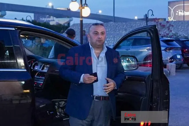 خالد أبو بكر ووليد توفيق ومنى الشاذلي يقدمون واجب العزاء في الدكتور وليد مصطفى رئيس مجلس أمناء القاهرة 24