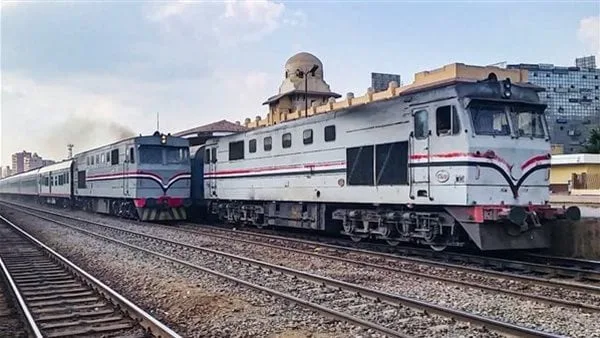 خروج عجلات قطار نوم عن القضبان بمحطة بشتيل.. ومصادر: الحركة منتظمة ولا توجد إصابات