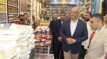 خصومات تصل لـ20%.. محافظ القليوبية يفتتح منافذ مستقبل مصر ببنها لتوفير السلع الغذائية بأسعار مخفضة