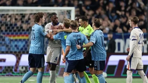 دوري المؤتمر| تشيلسي يضع قدمًا بالنهائي.. وانتصار مقلق لـ بيتيس على فيورنتينا دوري المؤتمر| تشيلسي يضع قدمًا بالنهائي.. وانتصار مقلق لـ بيتيس على فيورنتينا