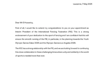 رئيس اللجنة الأولمبية الدولية يهنئ عبد المنعم الحسيني برئاسة الاتحاد الدولي للسلاح