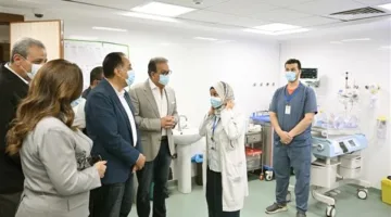 رئيس الوزراء يتفقد مُستشفى محلة مرحوم التخصصي ومشروع تغطية المصرف المواجه لها